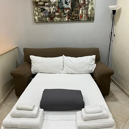Nanet House *