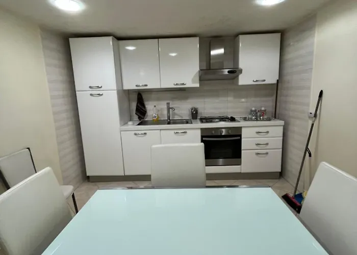 Nanet House Appartement *